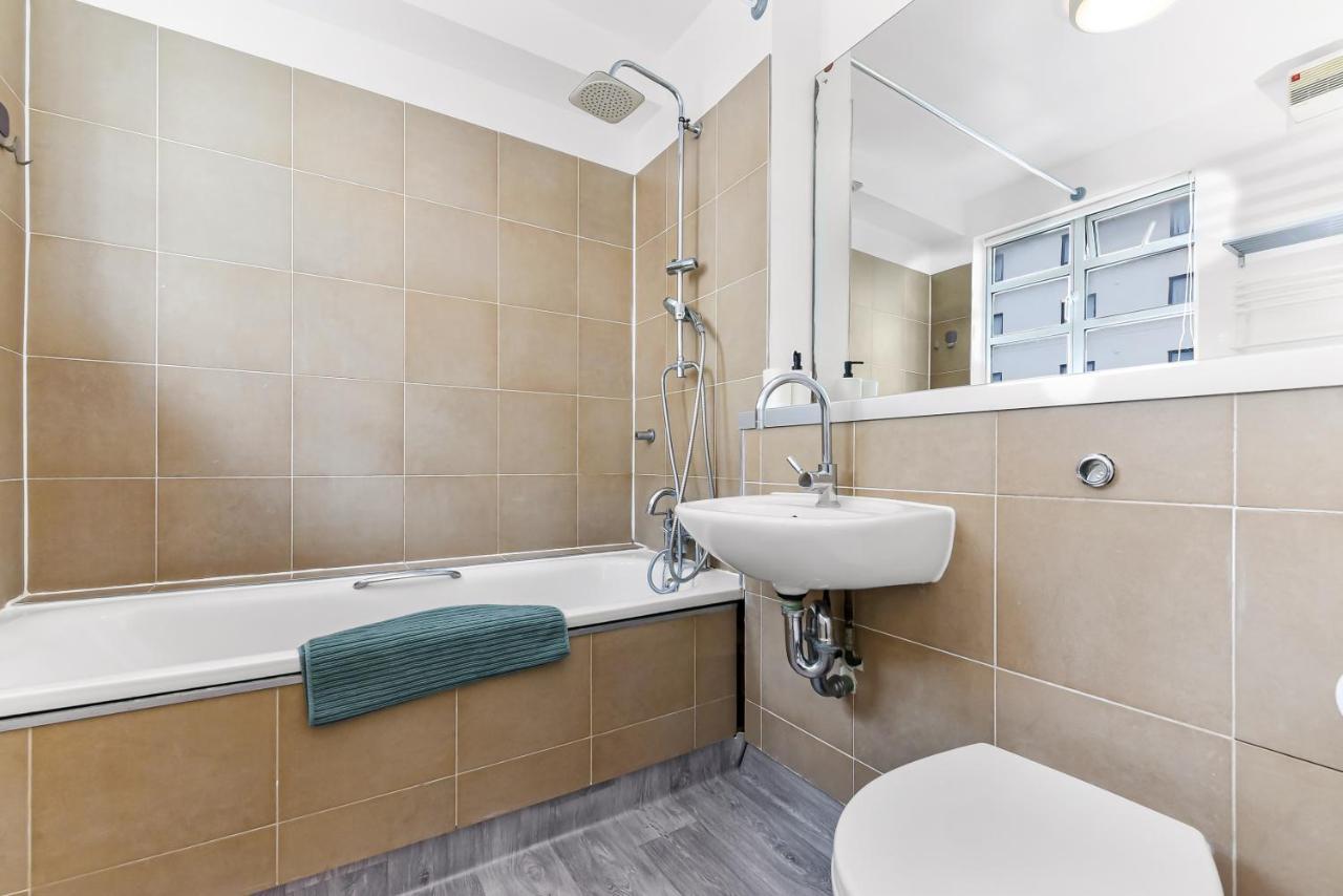 Spacious 2 Bedroom Apartment In Ealing Broadway Exteriér fotografie